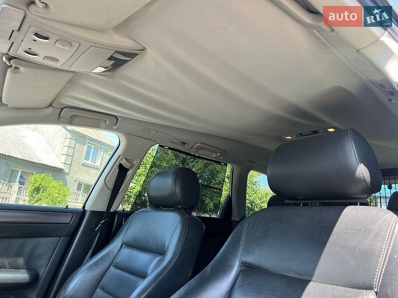 Универсал Audi A6 2003 в Млинове