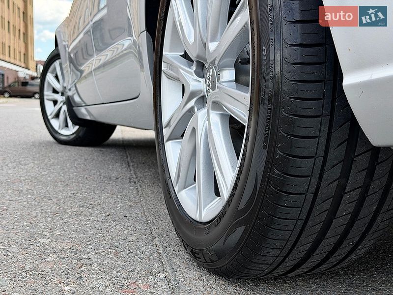Седан Audi A6 2012 в Києві