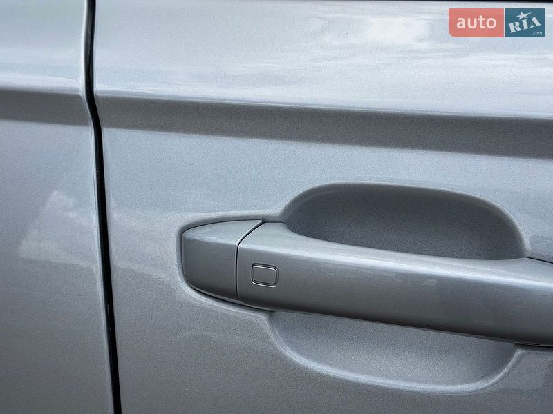 Седан Audi A6 2012 в Києві