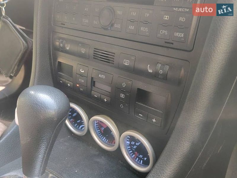Универсал Audi A6 2001 в Киеве