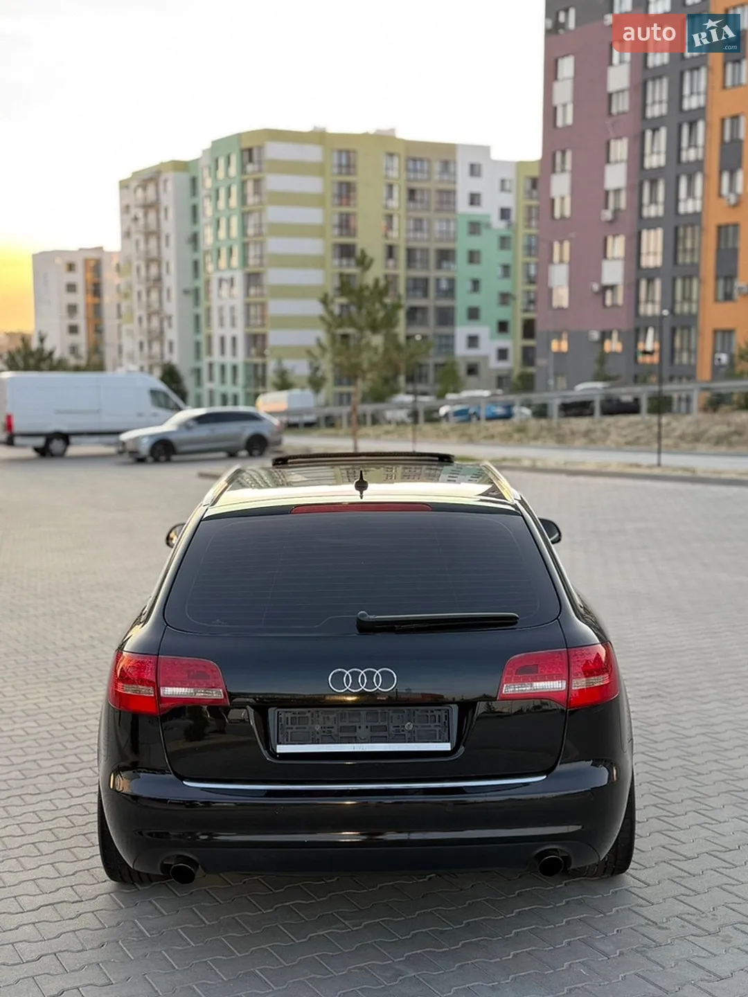 2010 Audi A6 - мініатюра 4