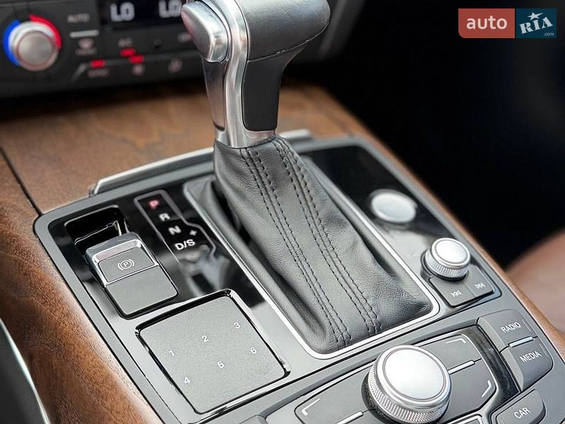 Седан Audi A6 2014 в Киеве