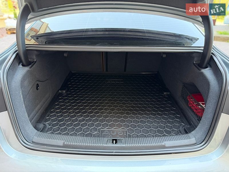 Седан Audi A6 2013 в Тернополе