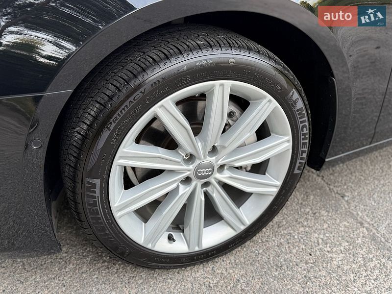 Седан Audi A6 2020 в Києві