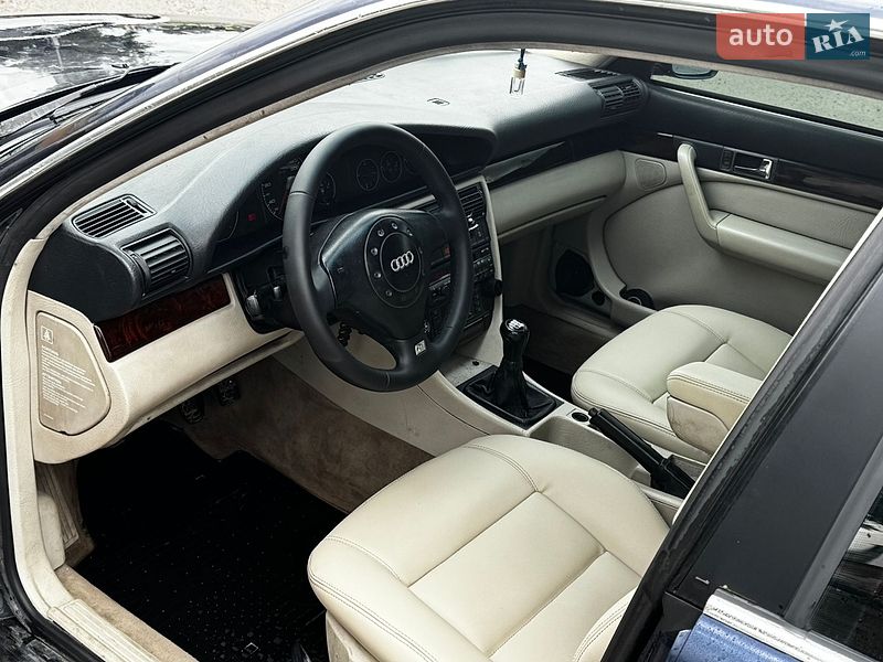 Седан Audi A6 1995 в Рівному