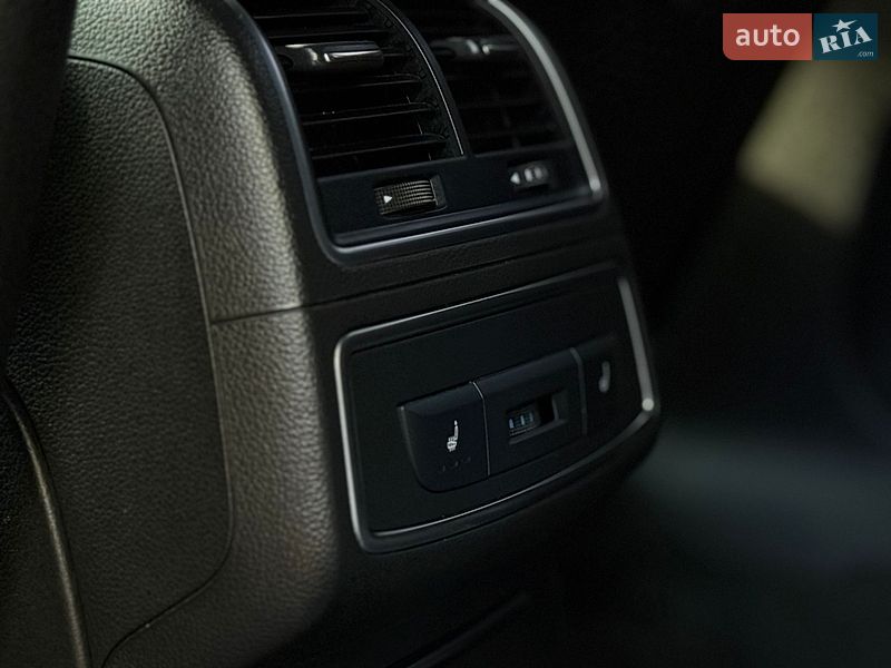 Седан Audi A6 2013 в Днепре