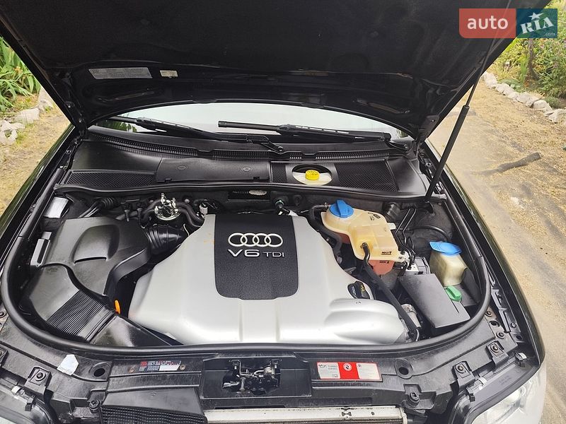 Универсал Audi A6 2004 в Шумске