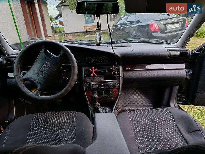 Універсал Audi A6 1997 в Демидівці