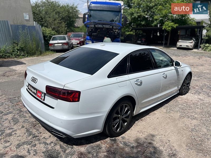 Седан Audi A6 2016 в Киеве
