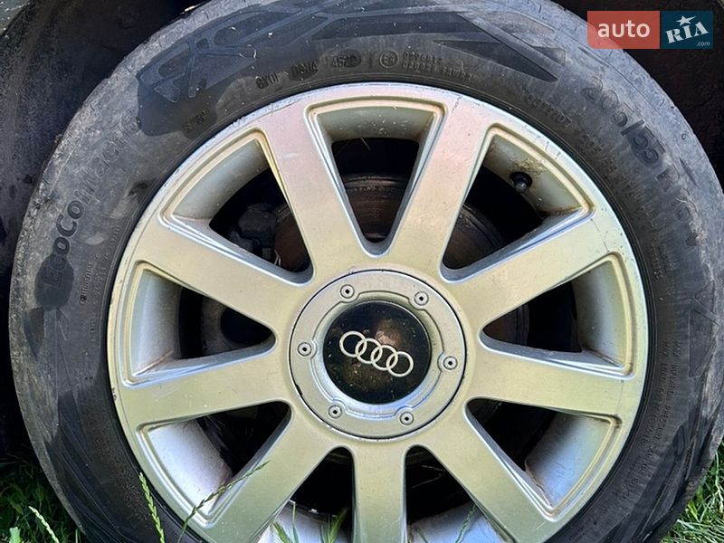 Седан Audi A6 2001 в Чигирину