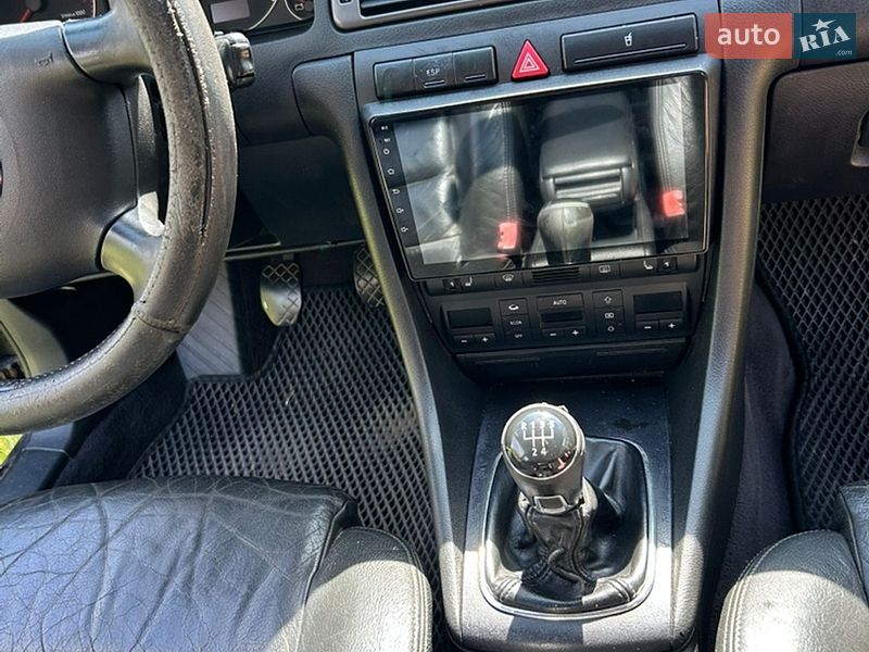 Седан Audi A6 2001 в Чигирину