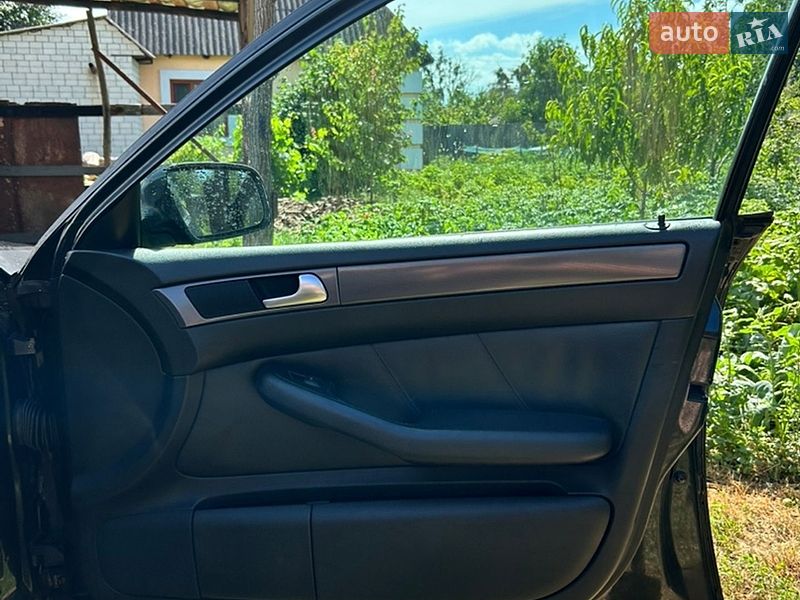 Седан Audi A6 2001 в Чигирину