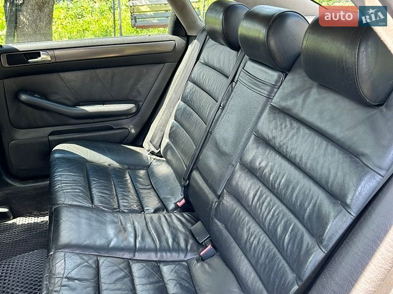 Седан Audi A6 2001 в Чигирину