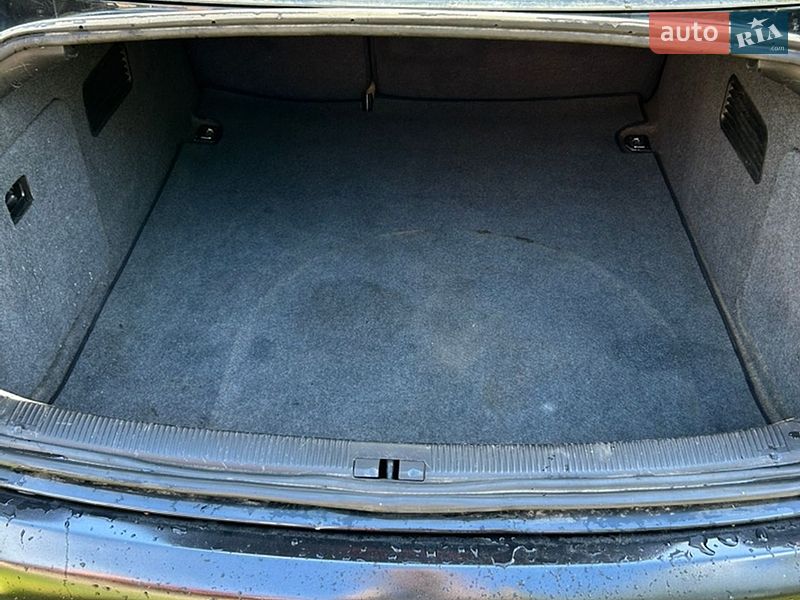 Седан Audi A6 2001 в Чигирину