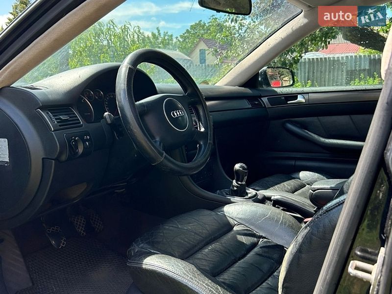 Седан Audi A6 2001 в Чигирину