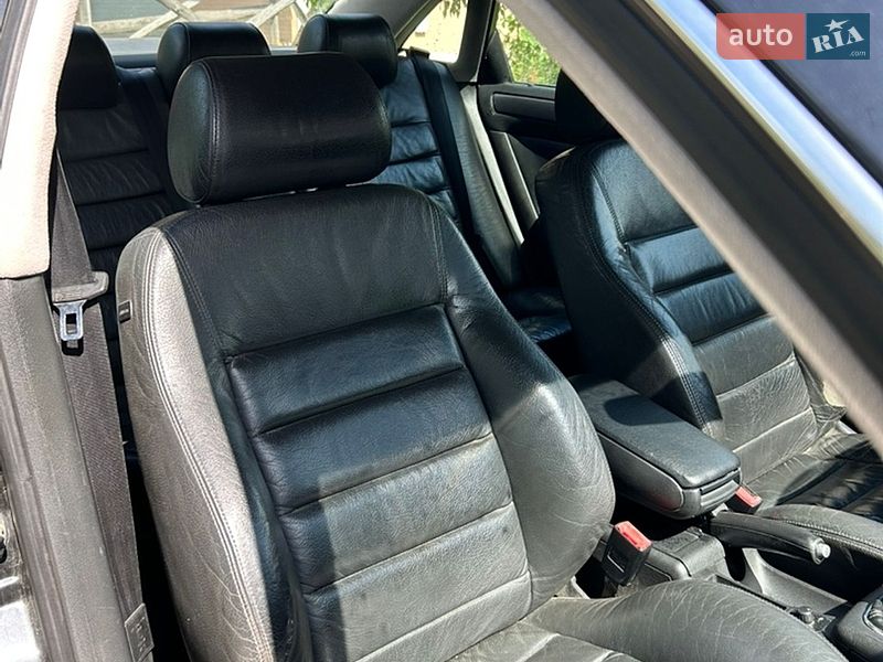 Седан Audi A6 2001 в Чигирину