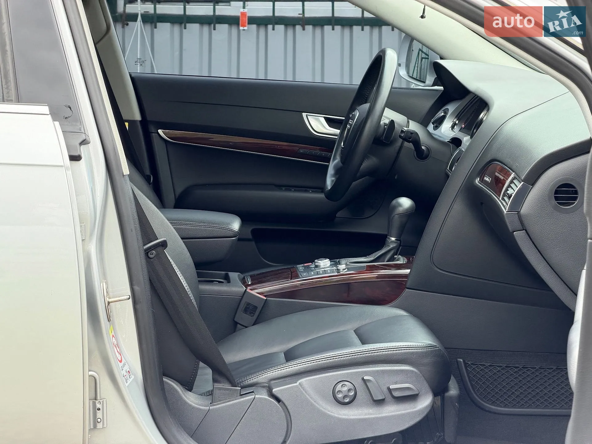 2011 Audi A6 - мініатюра 43