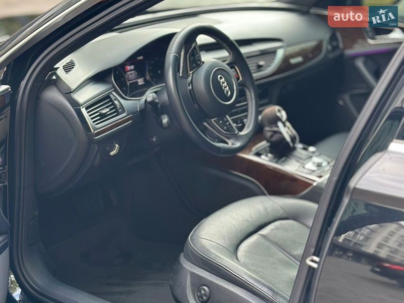 Седан Audi A6 2015 в Новояворівську