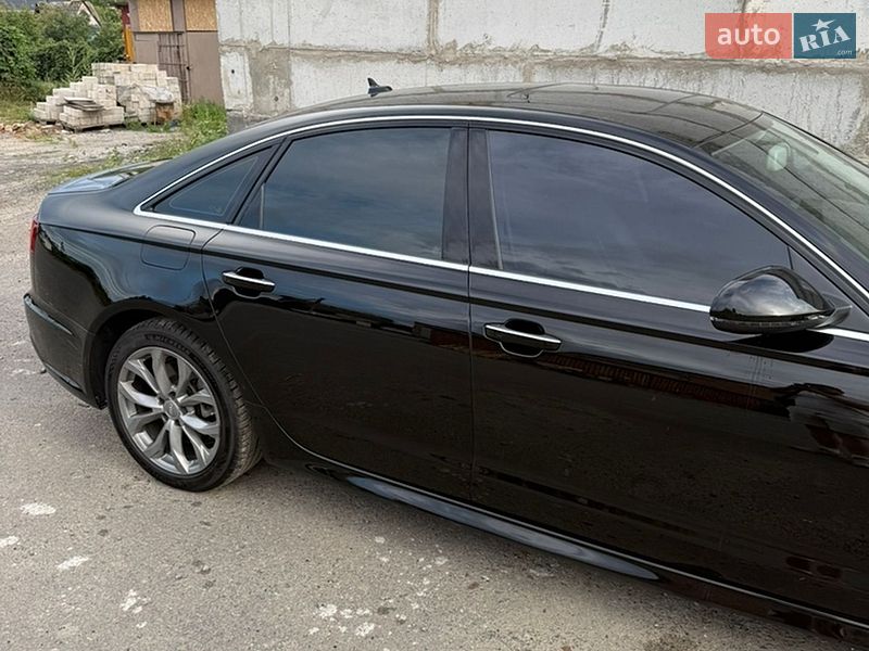 Седан Audi A6 2017 в Киеве