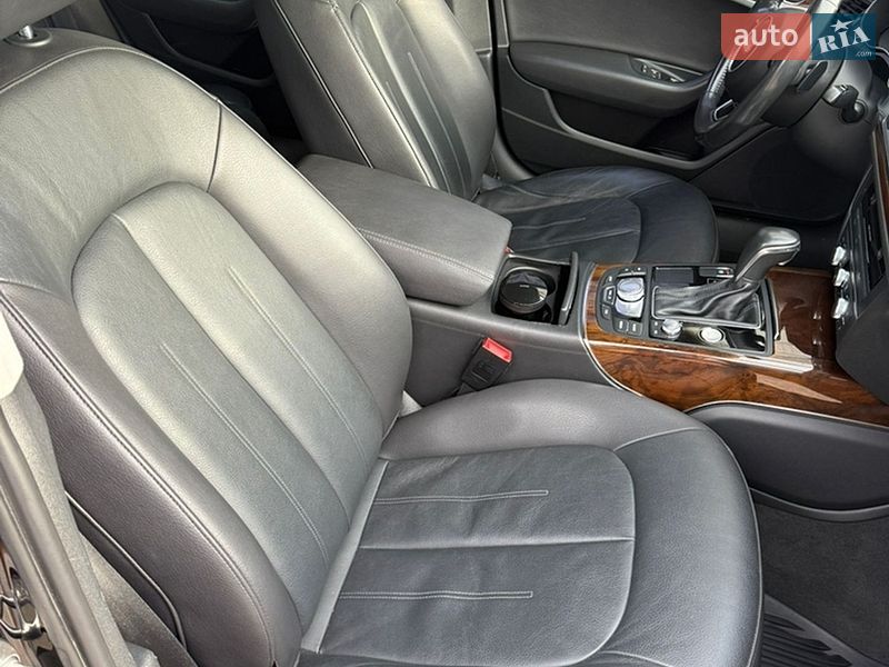 Седан Audi A6 2017 в Киеве