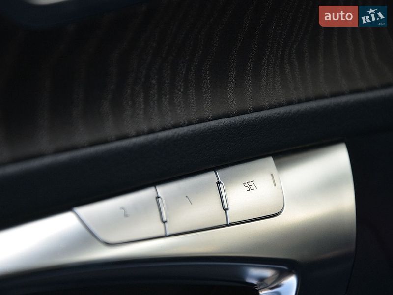 Седан Audi A6 2022 в Києві
