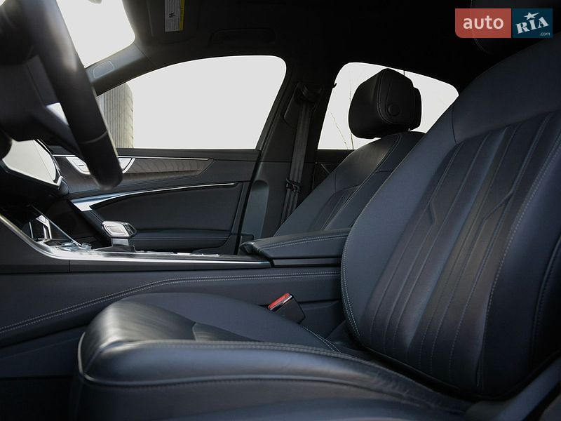 Седан Audi A6 2022 в Києві