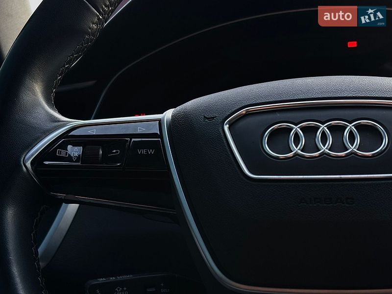Седан Audi A6 2022 в Києві
