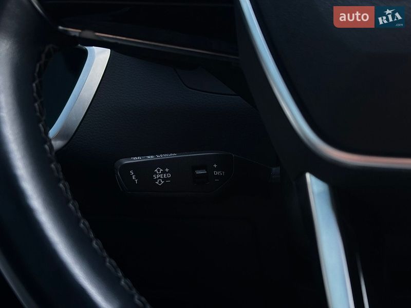 Седан Audi A6 2022 в Києві