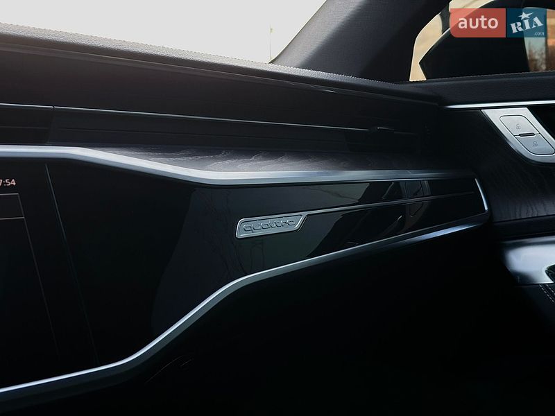 Седан Audi A6 2022 в Києві