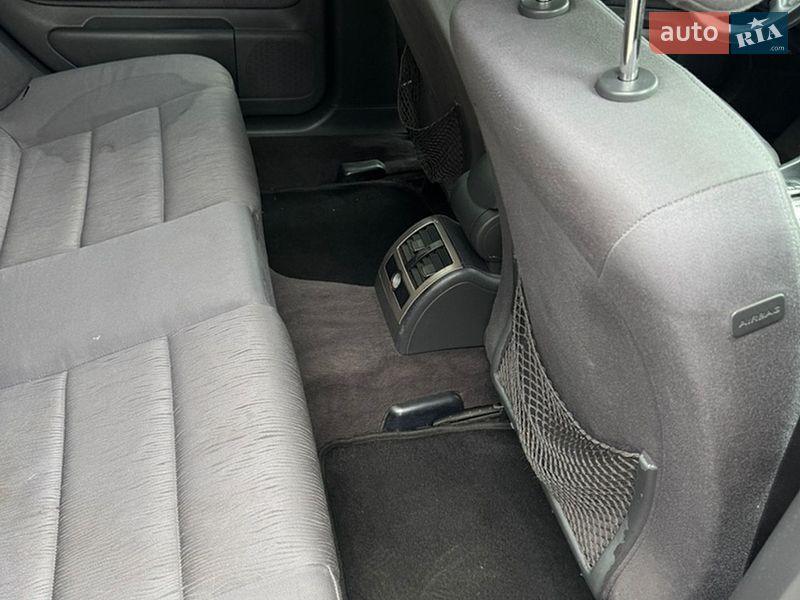 Універсал Audi A6 2000 в Києві