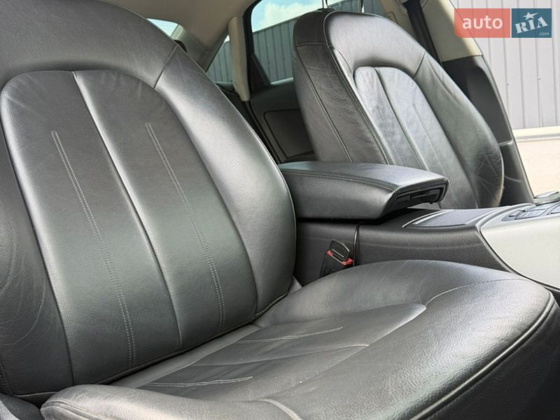 Седан Audi A6 2015 в Самборі