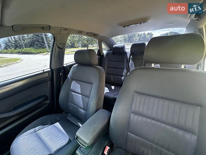 Седан Audi A6 2001 в Києві