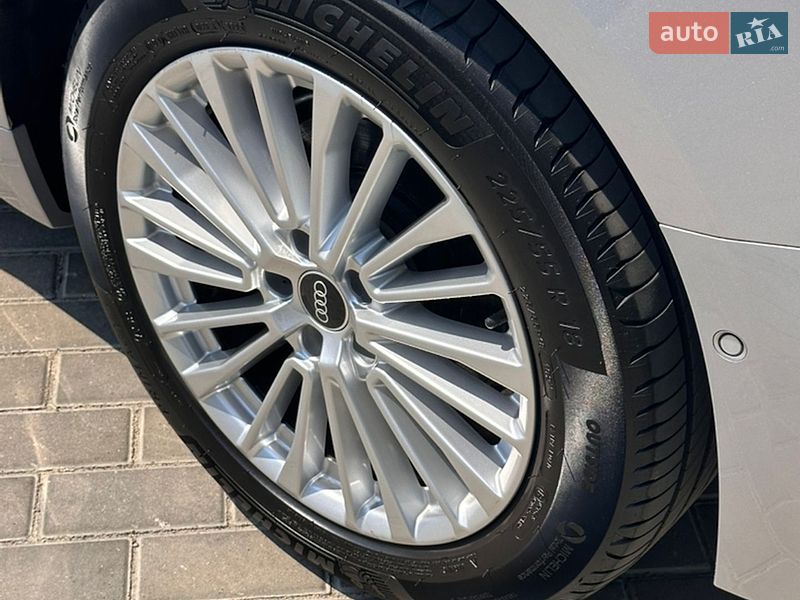 Универсал Audi A6 2021 в Умани