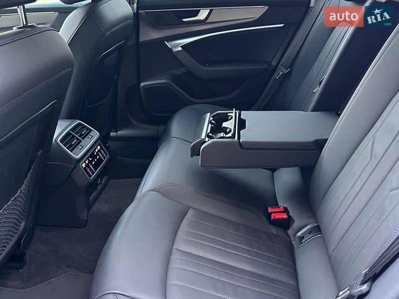 Универсал Audi A6 2021 в Умани