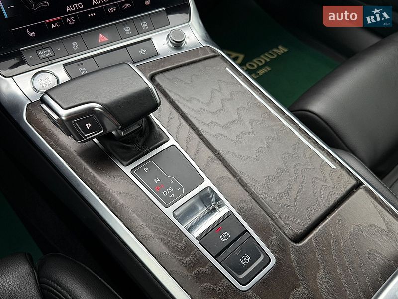 Седан Audi A6 2020 в Киеве