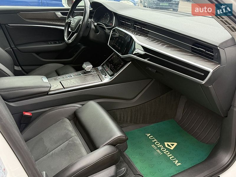 Седан Audi A6 2020 в Киеве