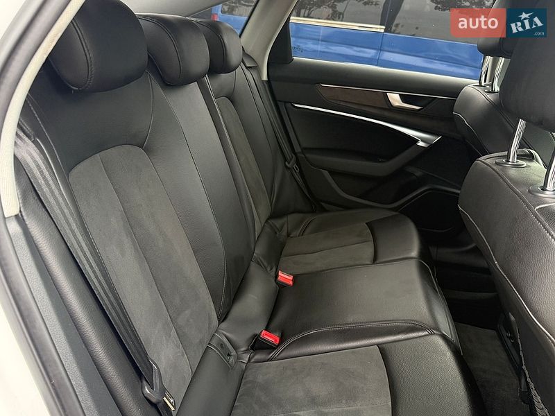 Седан Audi A6 2020 в Киеве