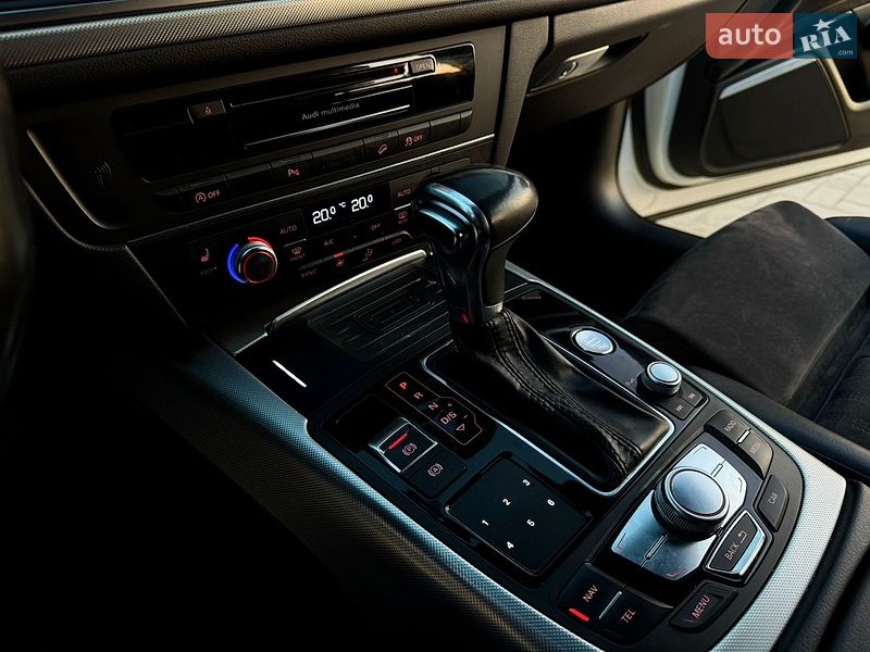 Універсал Audi A6 2014 в Івано-Франківську