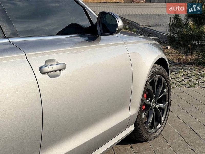 Седан Audi A6 2015 в Хмельницком