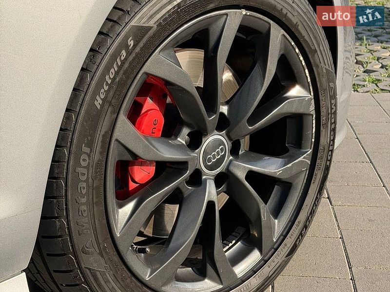 Седан Audi A6 2015 в Хмельницком