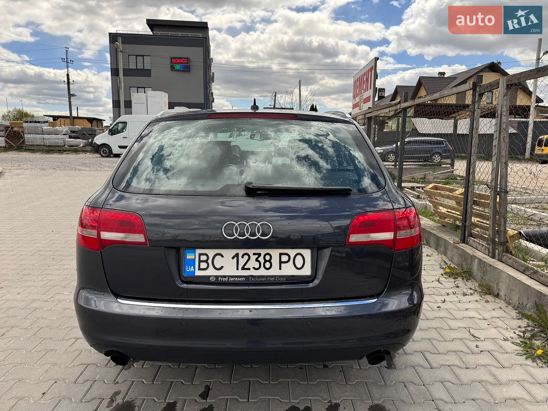 2010 Audi A6 - мініатюра 9