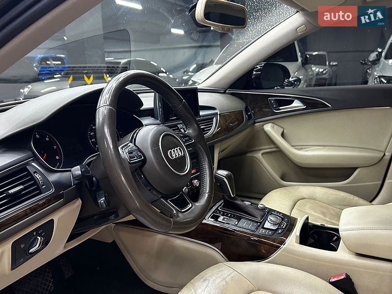 Седан Audi A6 2016 в Чернівцях