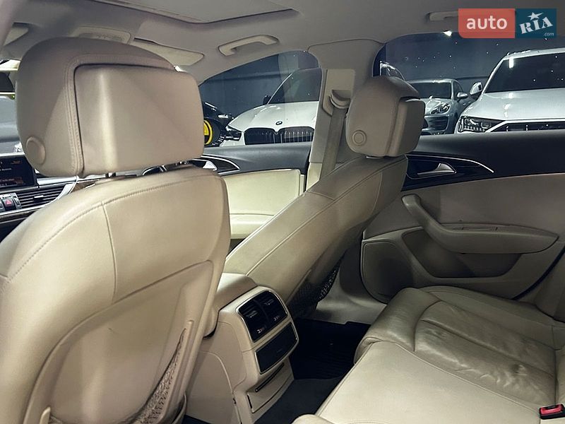Седан Audi A6 2016 в Чернівцях