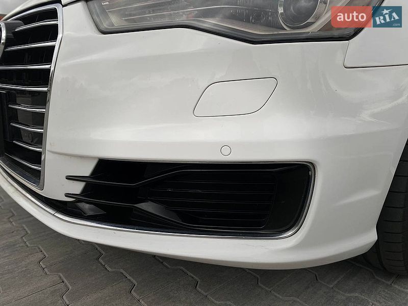 Седан Audi A6 2015 в Киеве