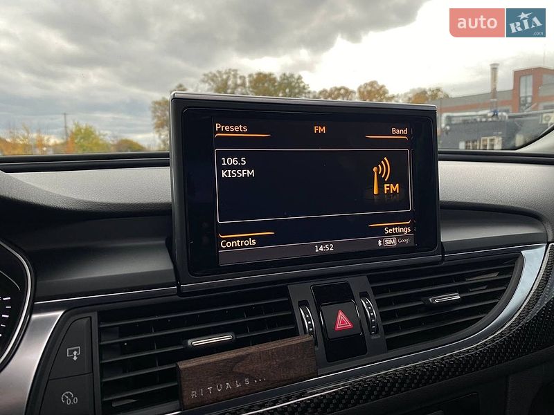 Седан Audi A6 2015 в Киеве