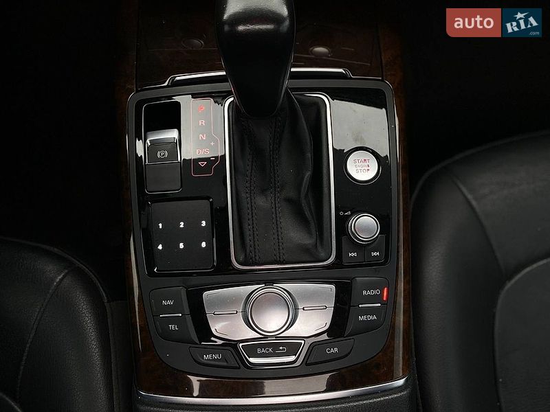 Седан Audi A6 2015 в Киеве