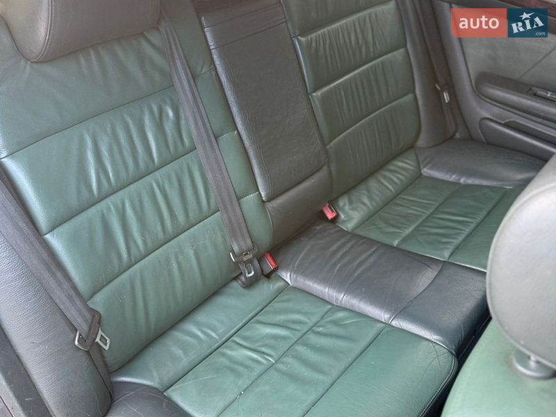 Универсал Audi A6 2001 в Киеве