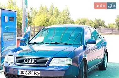 Седан Audi A6 1999 в Березному