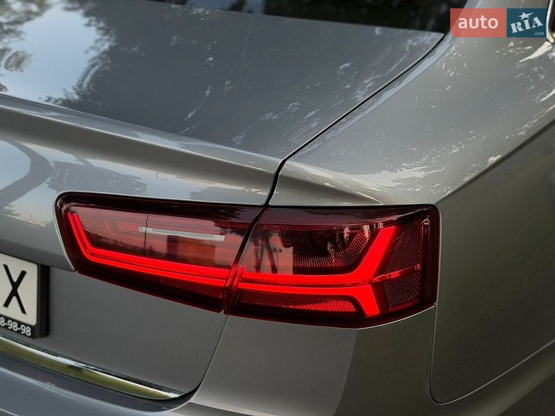 Седан Audi A6 2015 в Киеве