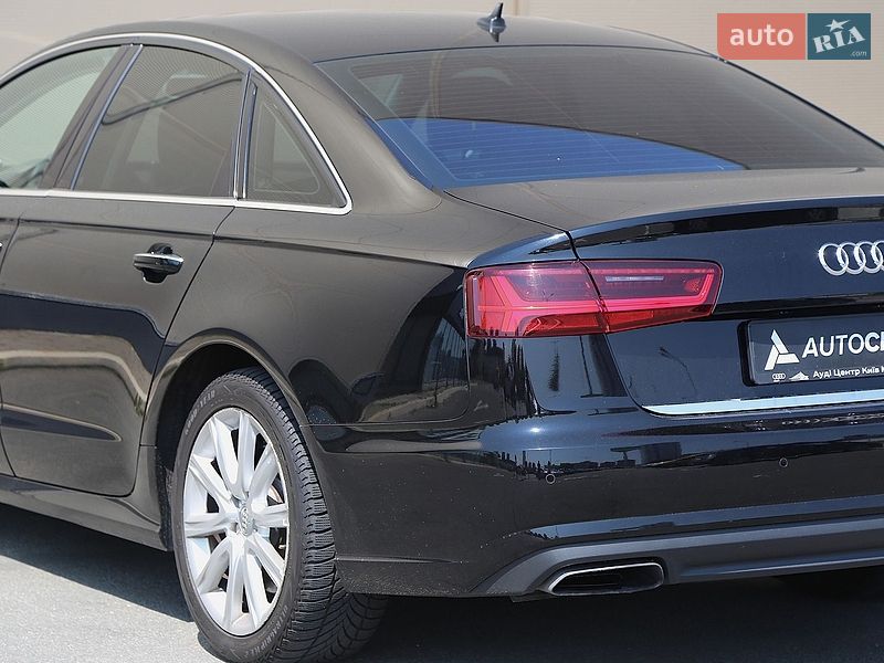 Седан Audi A6 2015 в Киеве